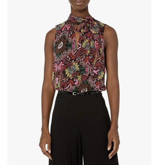 NEW Trina Turk $268 Getaway High Neck Black Pink Silk Blend Top Floral Paisley M - Picture 1 of 9